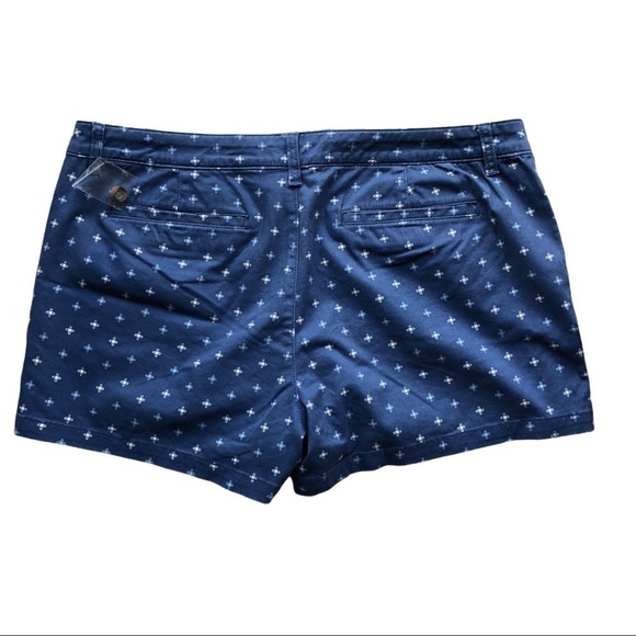 A.n.a. Blue Mid Rise Twill Shorts 16 - Picture 2 of 8